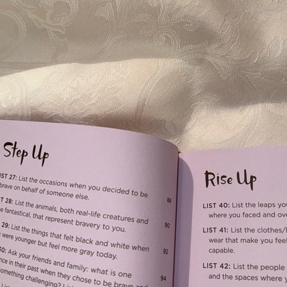 Moorea Seal 52 Lists For Bravery: Journaling Inspiration for Courage Resilience - Picture 5 of 9